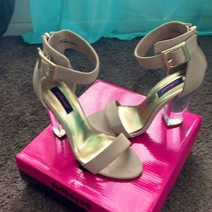 Women’s heels
